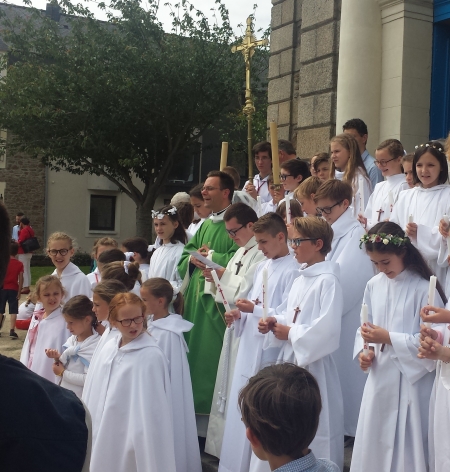 PROFESSION DE FOI A NOTRE-DAME : DIMANCHE 17 JUIN